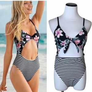 NWOT PINK Monokini floral stripes M